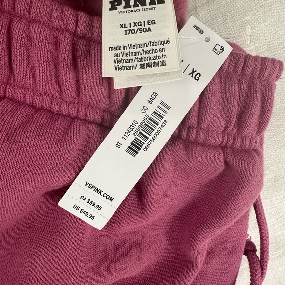 Pink - NWT XL comfy and soft - Picture 2 of 4